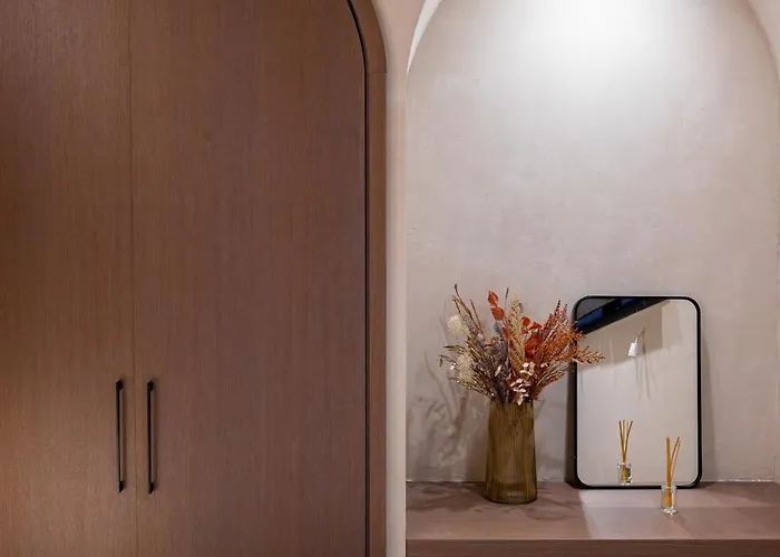 Euphoria Villa, 9 Bdrs With Private Pools, Beachfront Βίλα *
