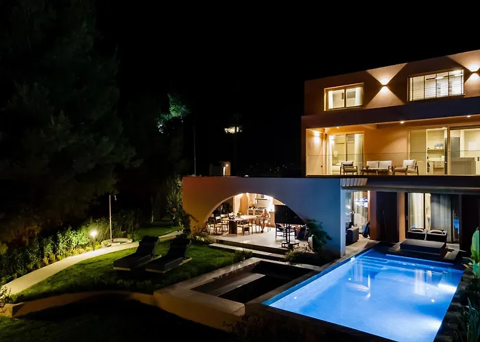 Vila Euphoria Villa, 9 Bdrs With Private Pools, Beachfront Kalogria (Sithonia)