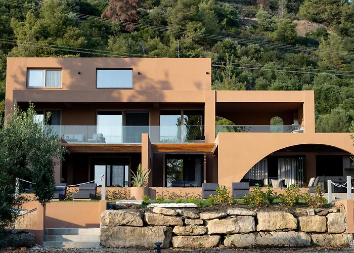 Euphoria Villa, 9 Bdrs With Private Pools, Beachfront Kalogria (Sithonia)