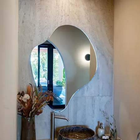 빌라 Euphoria Villa, 9 Bdrs With Private Pools, Beachfront *