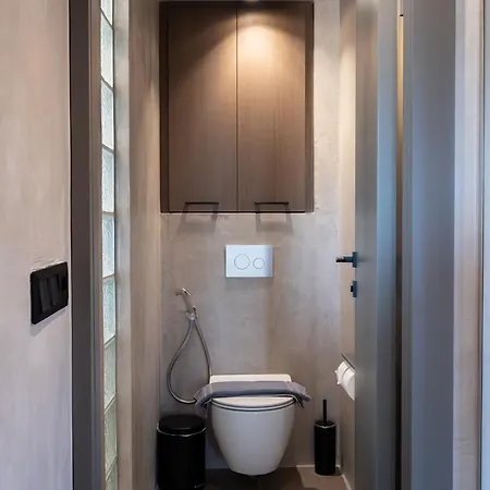 Euphoria Villa, 9 Bdrs With Private Pools, Beachfront 빌라 *