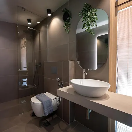 Euphoria Villa, 9 Bdrs With Private Pools, Beachfront 빌라