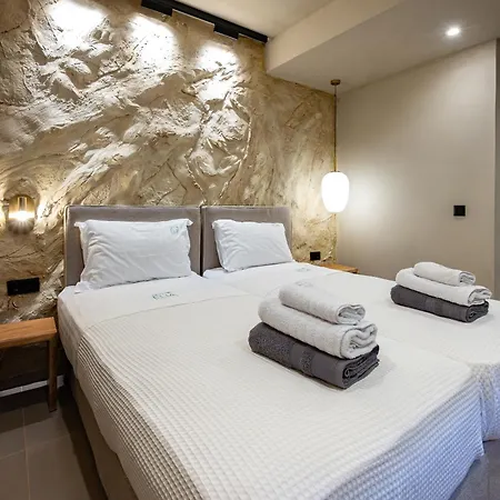 Euphoria Villa, 9 Bdrs With Private Pools, Beachfront 빌라